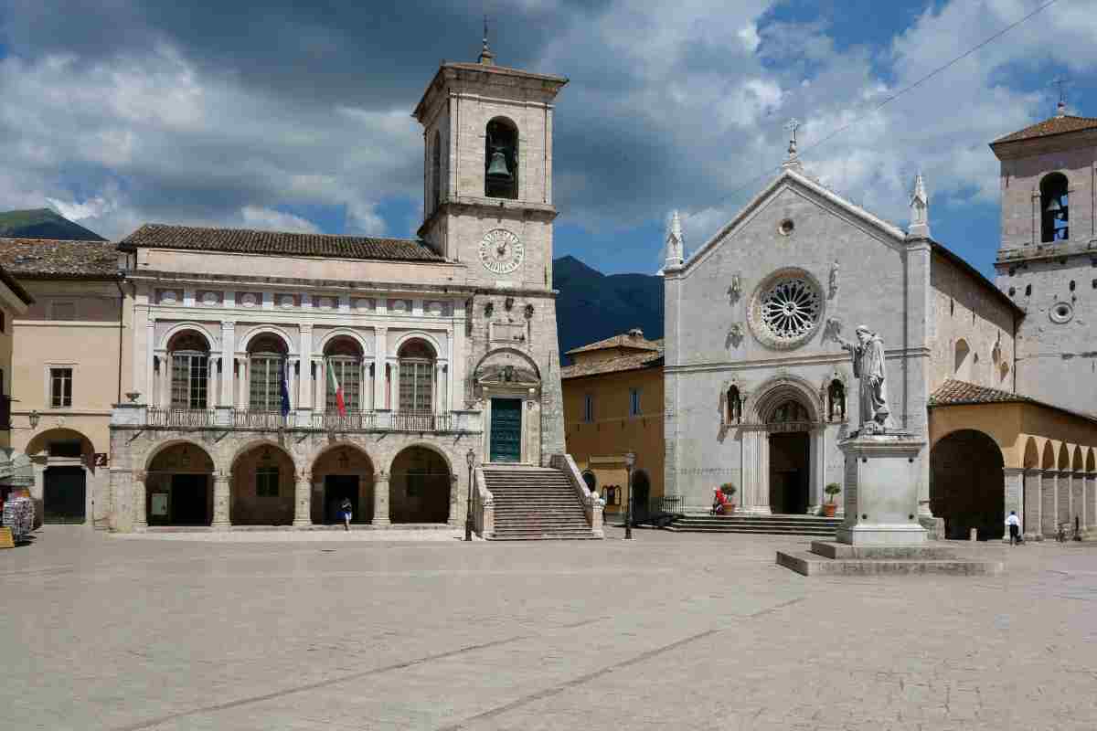 Il borgo delle castagne, un’oasi di pace tra i monti più belli d’Italia