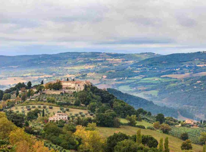 Il borgo delle castagne, un’oasi di pace tra i monti più belli d’Italia