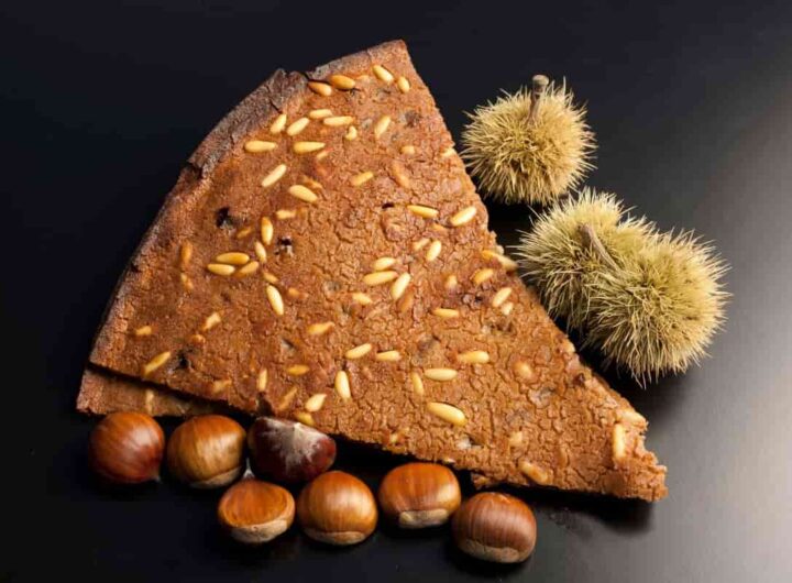 il trucco per rendere il castagnaccio super gustoso