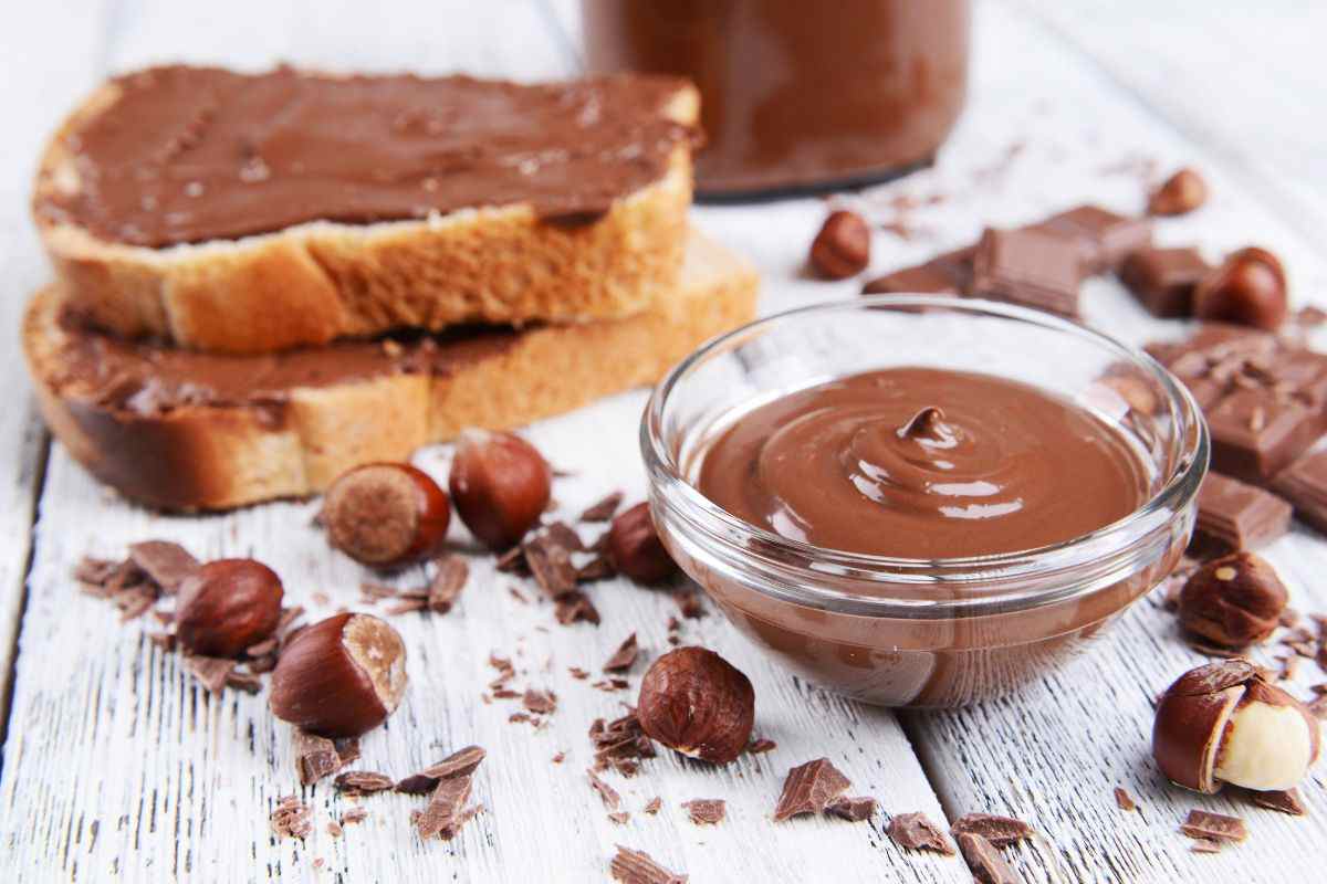Nutella di ceci: provala e vedrai che non te ne pentirai.