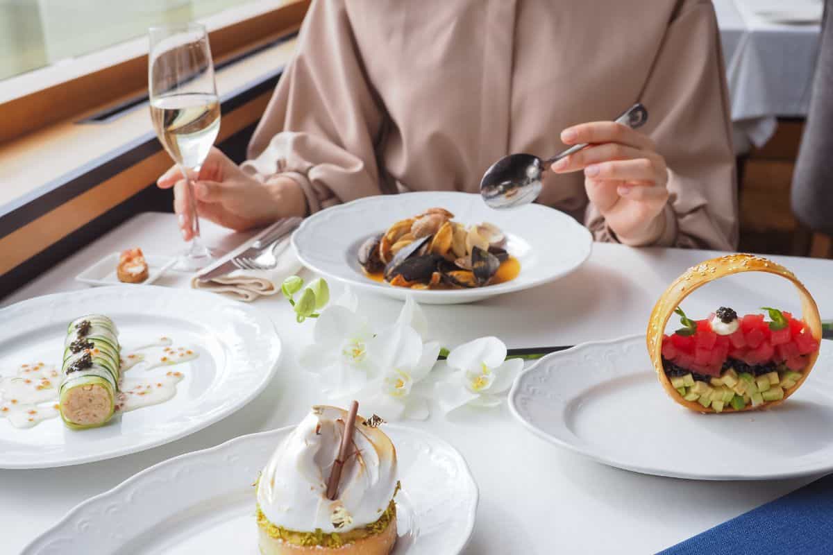mangi e guadagni 1000 euro in un ristorante stellato
