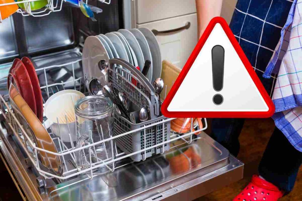 lavastoviglie quando aprire lo sportello