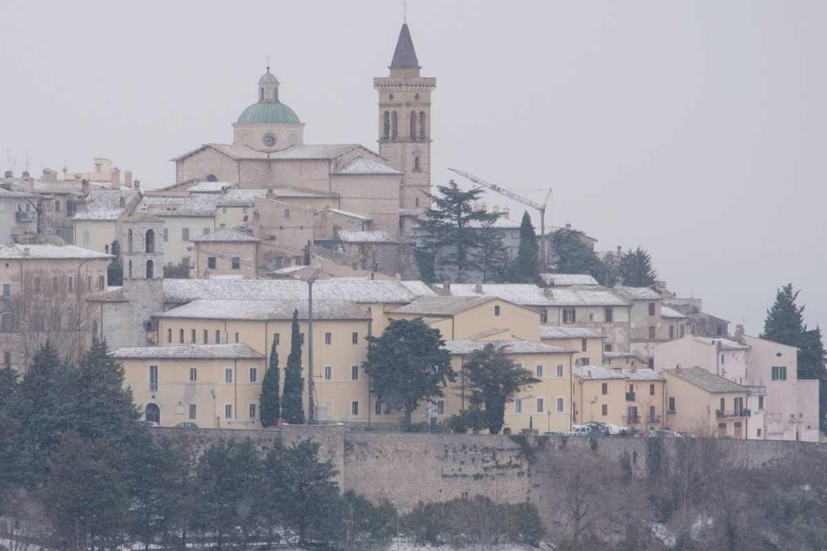 borgo dell'olio: scopri le bellezze di trevi umbria