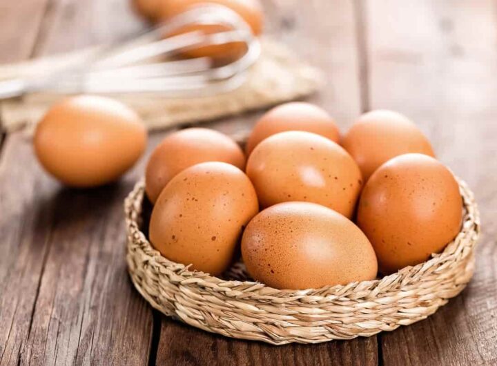 perché le uova vanno in frigorifero a casa