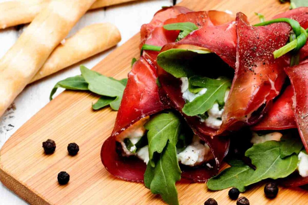 Involtini di bresaola