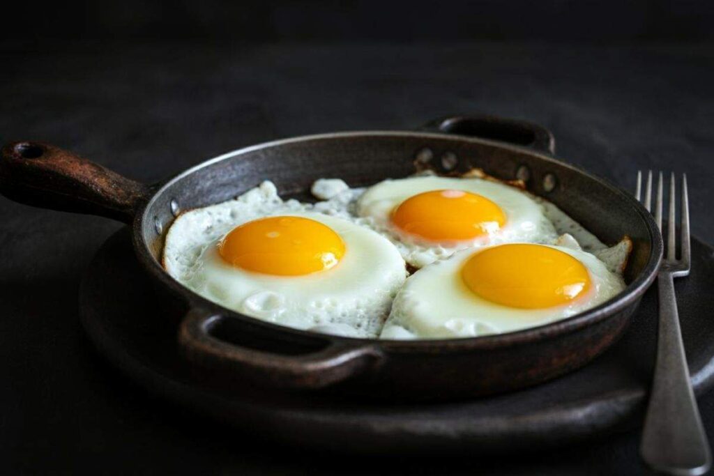 Variante uova al tegamino