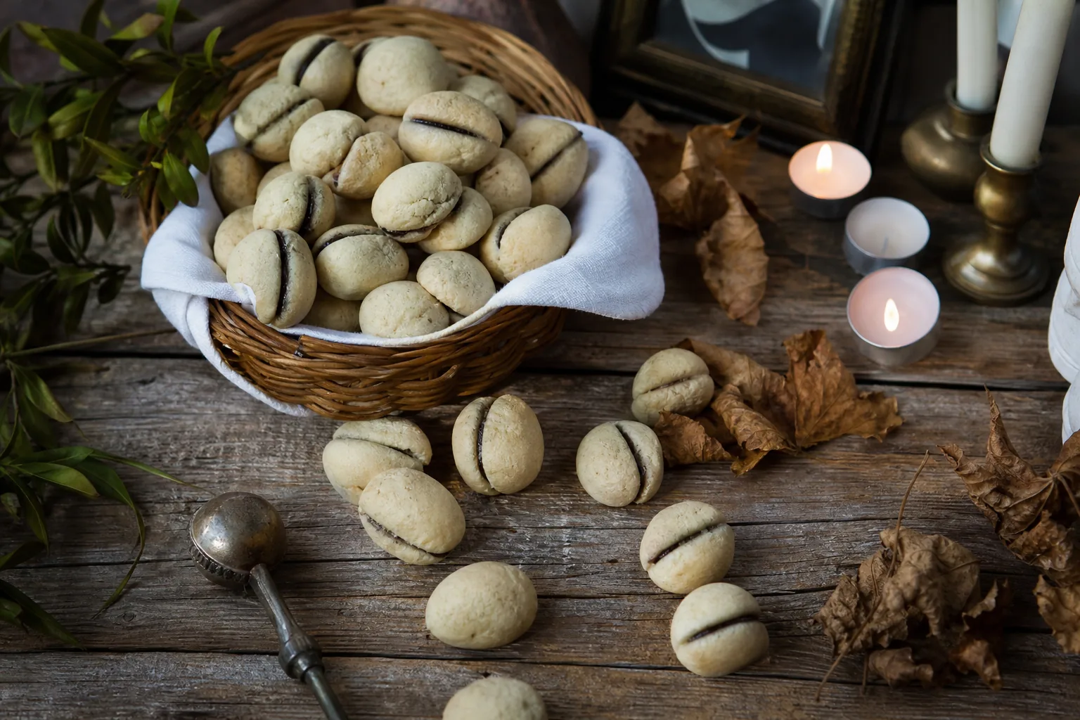 Fave dei morti e tradizioni di novembre: la ricetta dei biscotti del 2 novembre